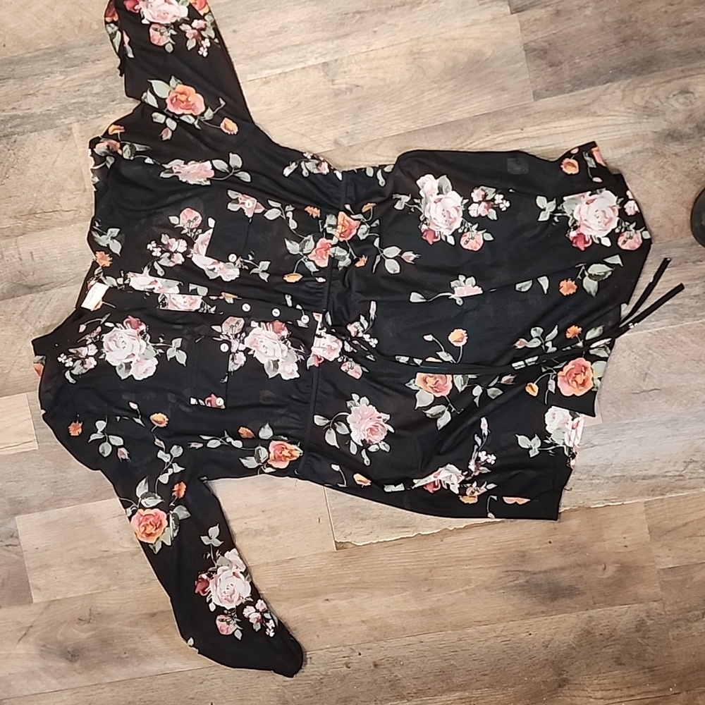 Super cute top